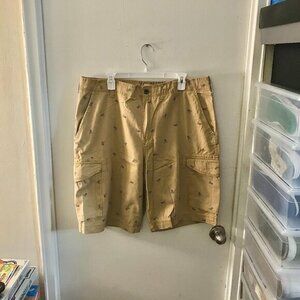 Men's G.H. Bass & Co Cargo Shorts - size 38